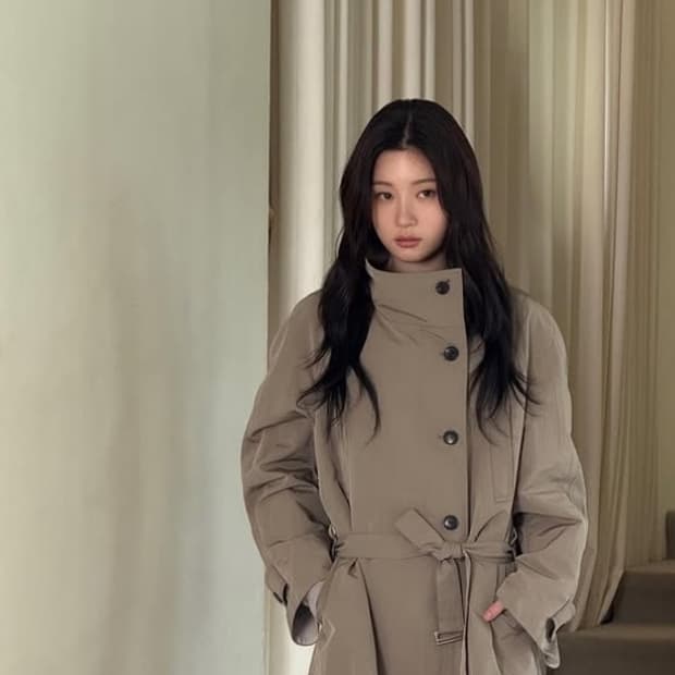 온앤온 하이넥 트렌치자켓
