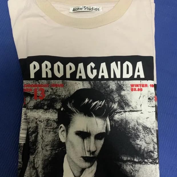 아크네스튜디오 반팔 티셔츠