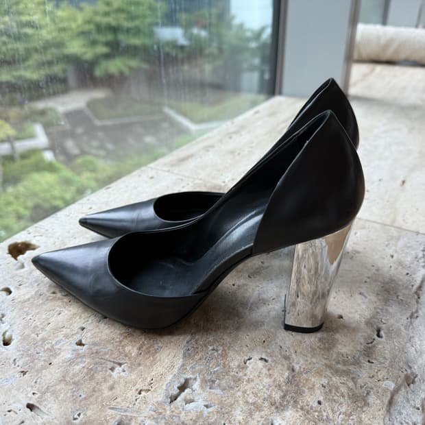 MCQ by Alexander McQueen
