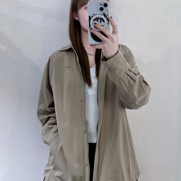 나이키 스우시 베이지 자켓