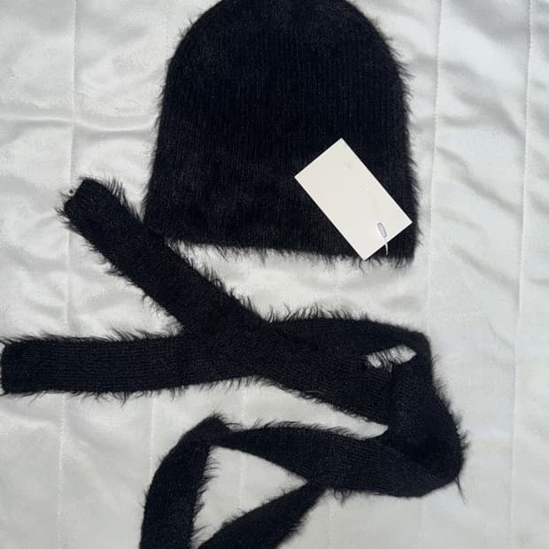 108pound 앙고라 비니 & 미니 머플러