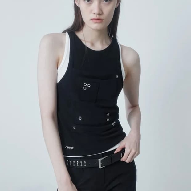 세릭 멀티 포켓 슬리브리스 블랙