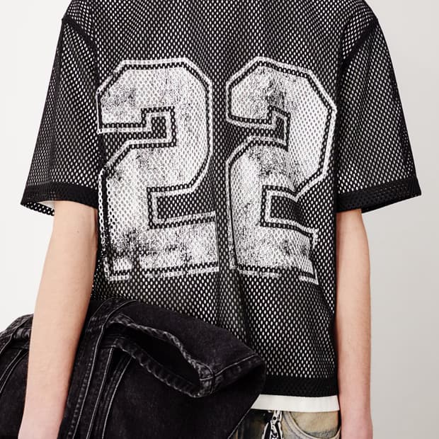 H&M 오버사이즈핏 프린트 메쉬 티셔츠