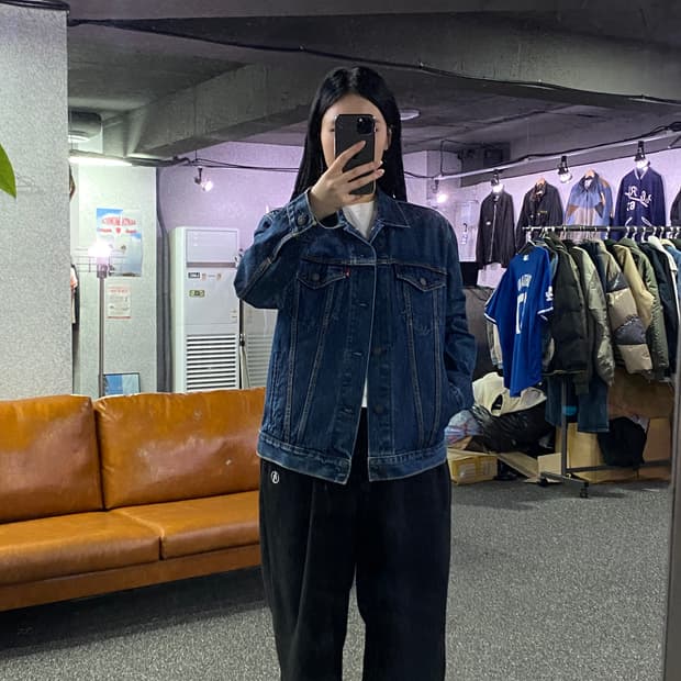 리바이스 레드 탭 포켓 데님 자켓B3106