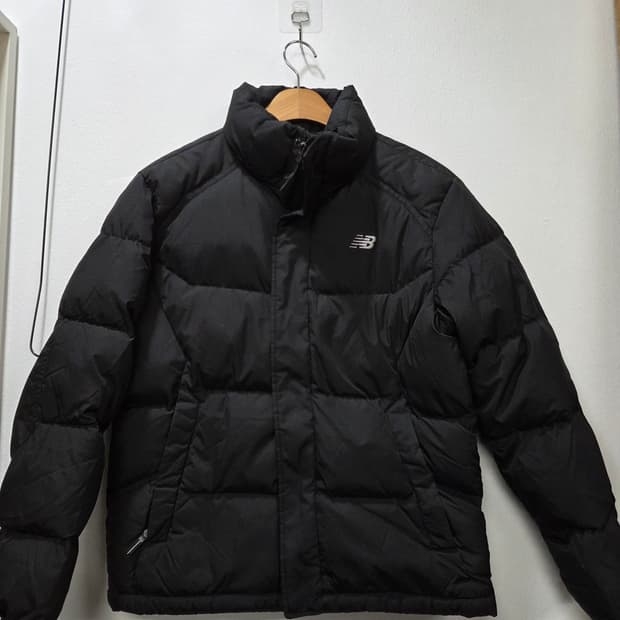 뉴발란스 블랙 패딩 점퍼 덕다운 95