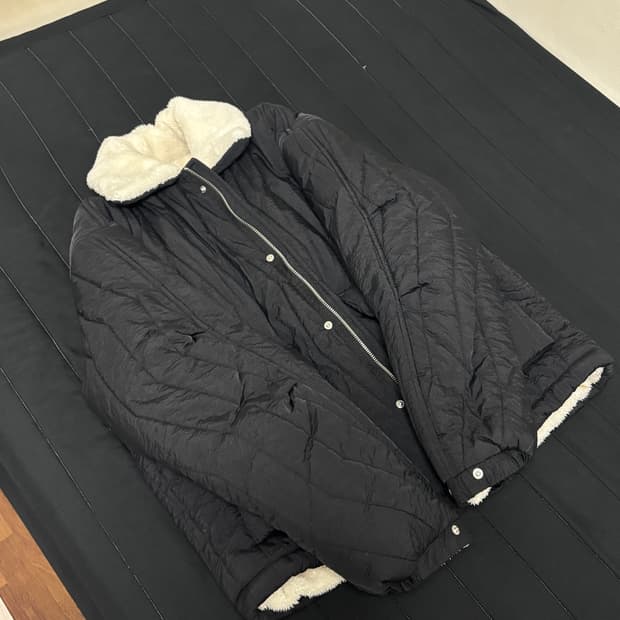 라퍼지스토어 무스탕