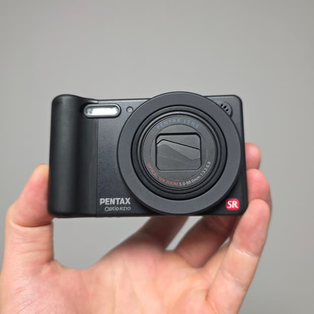 Pentax Optio RZ10