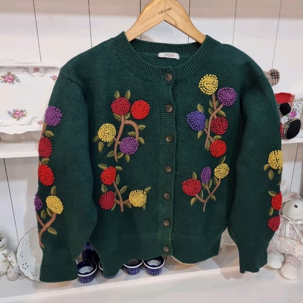 그린 꽃자수 가디건