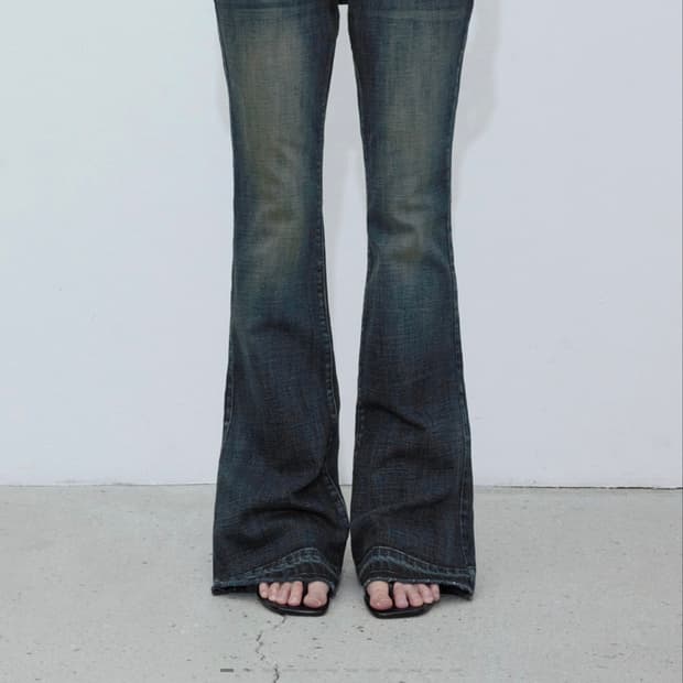 VINTAGE BLUE BOOTCUT JEANS, VINTA