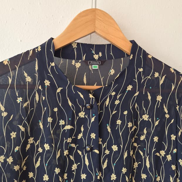 새상품)Addenda 일본 여성 플라워쉬폰블라우스 9R사이즈