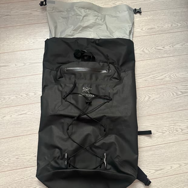 아크테릭스 알파 FL 30