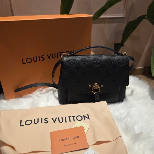 루이비통 앙프렝뜨 블랑 BB L308281