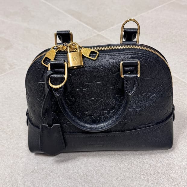 루이비통 알마bb 앙프렝뜨 블랙