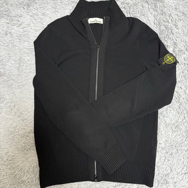 스톤아일랜드 투웨이 니트 집업