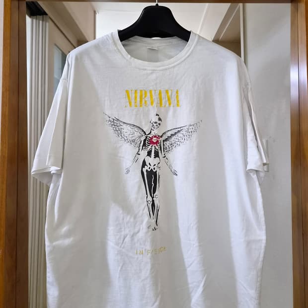 [XL] 피어스 너바나 티셔츠 XL