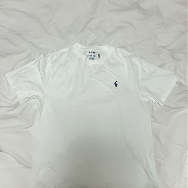 폴로반팔티셔츠