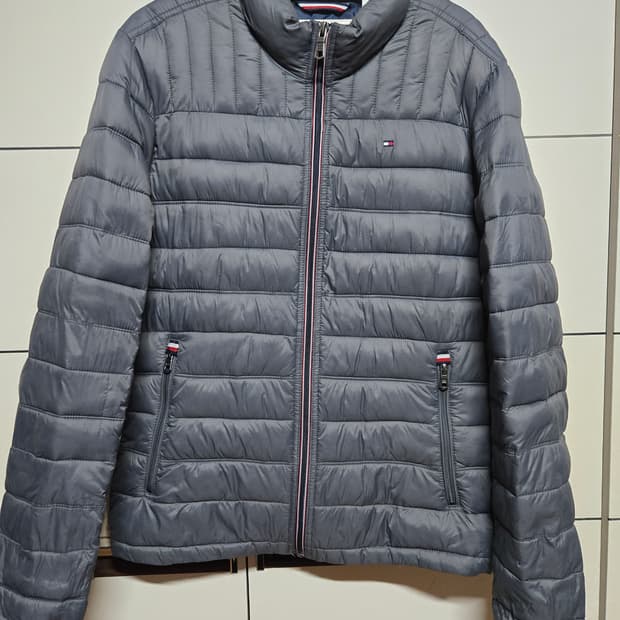 타미힐피거 남성 경량패딩