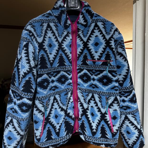 칼 오 라인 리버시블 후리스