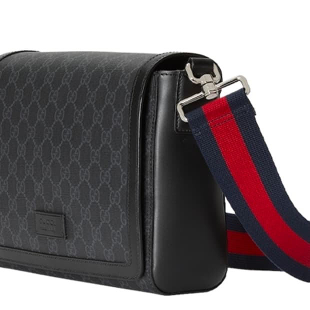 구찌 GG 크로스바디백 블랙 슈프림(새상품급)