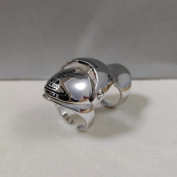 비비안웨스트우드 아카이브 너클링(새상품)