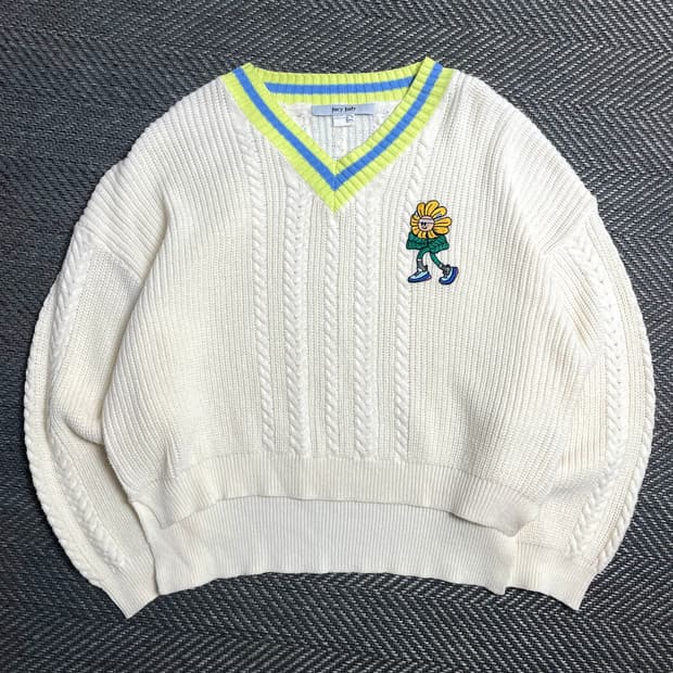 쥬시쥬디 케이블 아이보리 스웨터 니트o 5325