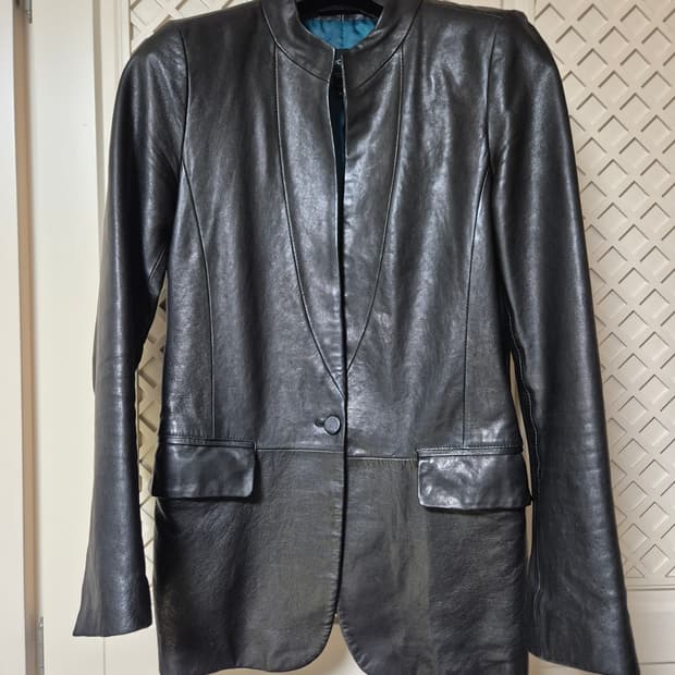 로보 X 바실리 양가죽 자켓