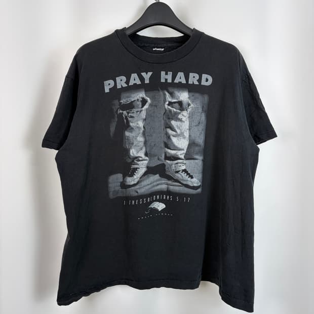a533) 90s PRAY HARD 싱글스티치 반팔티셔츠
