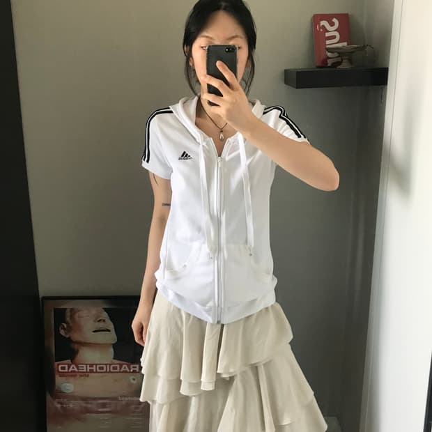 아디다스 올드스쿨 삼선로고 사이드라인 반팔 후드집업