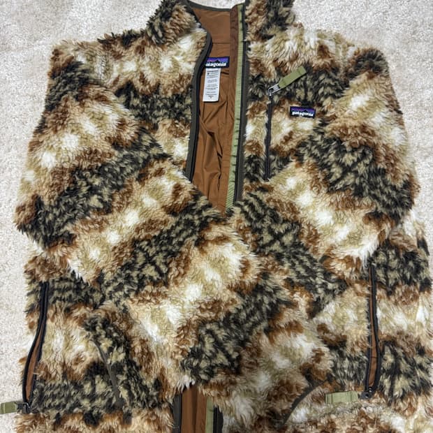 파타고니아 딥파일 플리스