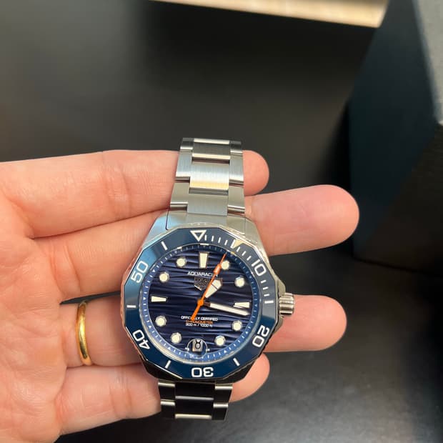 태그호이어 아쿠아레이서 300 42mm 청판