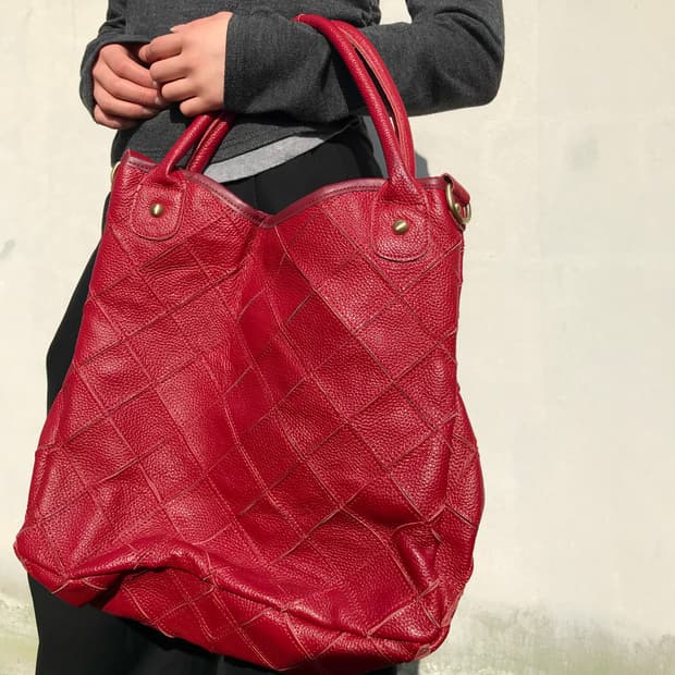 레드 다이아몬드 레더 토트백 