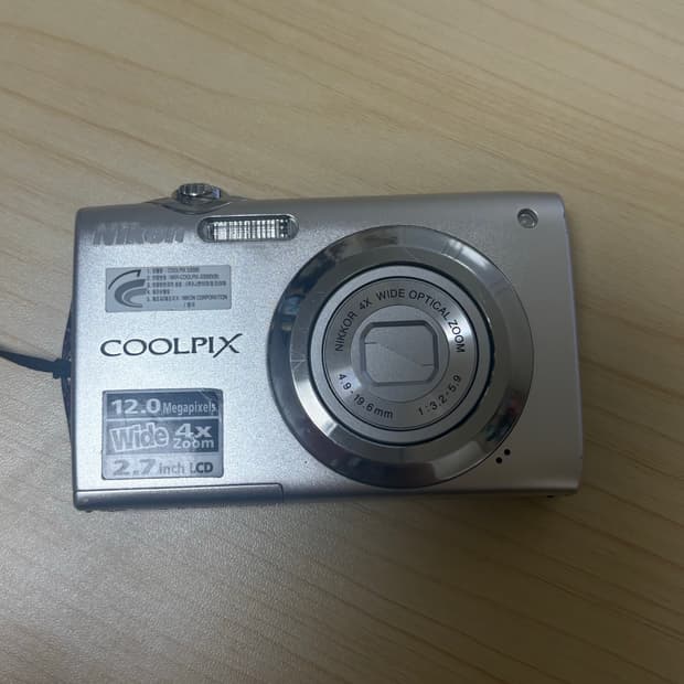 니콘 쿨픽스 S3000