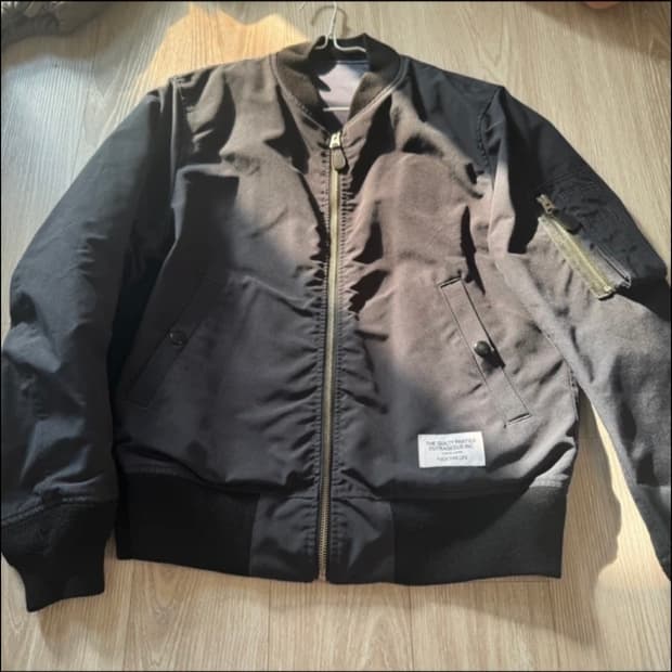 와코마리아 리버시블 봄버