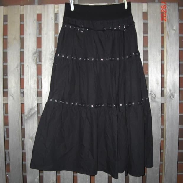 낫노잉 맥시스커트