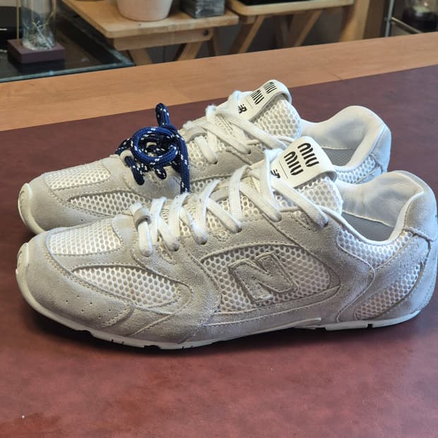 실착용3회 250-255(39)  정품 미우미우 X 뉴발란스530스니커즈