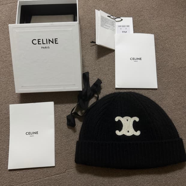 셀린느 트리옹프 캐시미어 블랙 비니 (백화점판) 판매