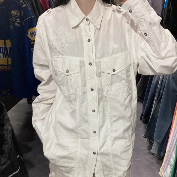 [IM] vtg 화이트 자수 웨스턴 셔츠