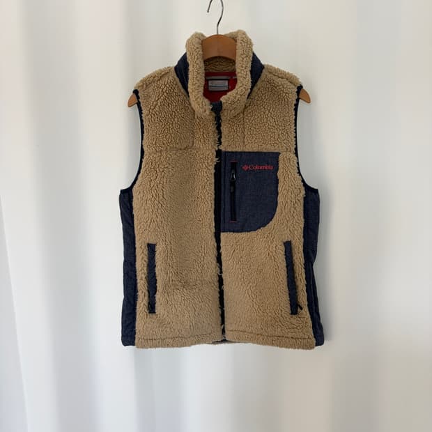 COLUMBIA fleece vest