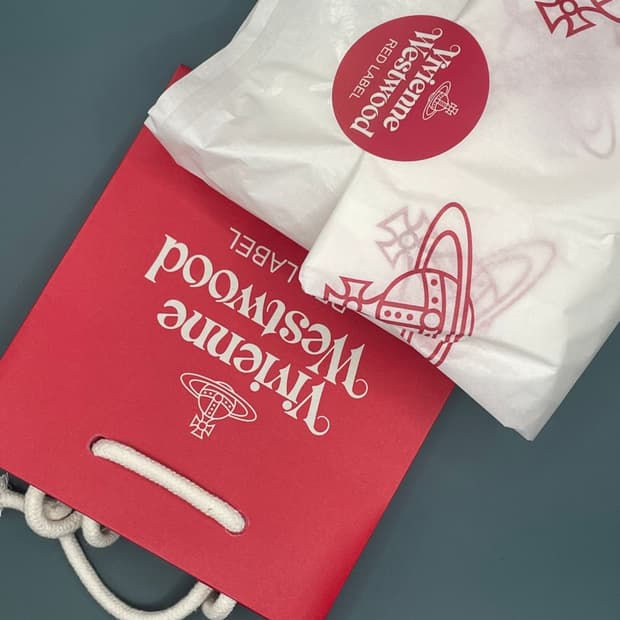 비비안웨스트우드 basic 하이삭스