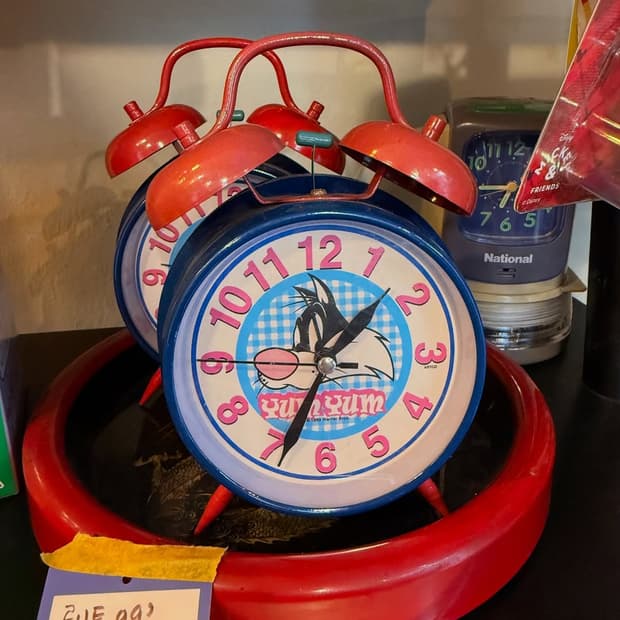 ⏰ 루니툰 1999 빈티지 알람시계