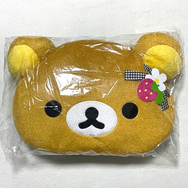고전 리락쿠마 딸기 리본 쿠션