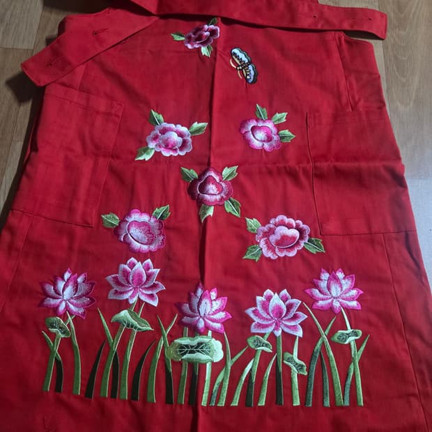 아시아나항공 승무원용 레드 꽃자수 앞치마 (새상품)