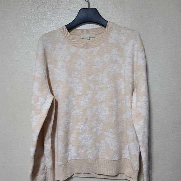 빈폴 레이디스 플라워 자카드 니트