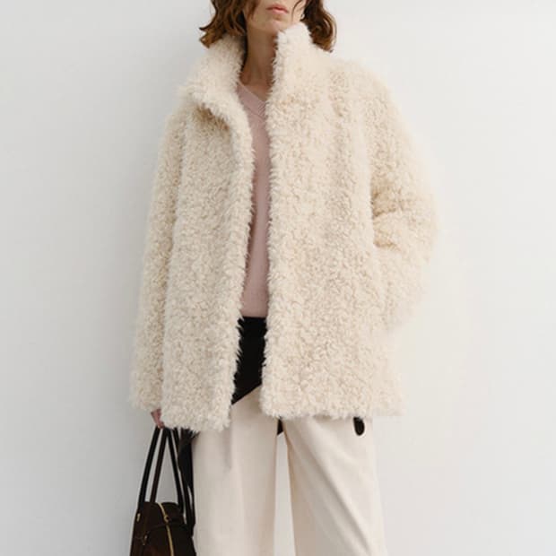 던스트 CURLY FUR HALF JACKET IVORY_UDJU5D22