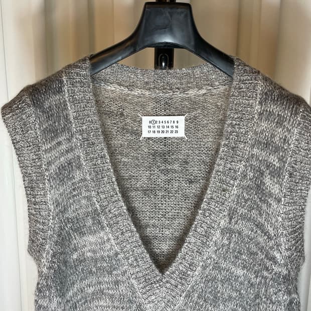 메종 마르지엘라 모헤어 니트 베스트