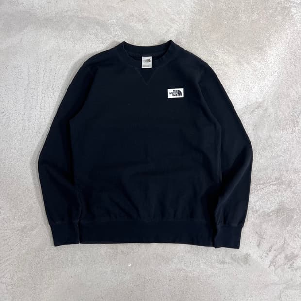 노스페이스 블랙 스퀘어 로고 맨투맨