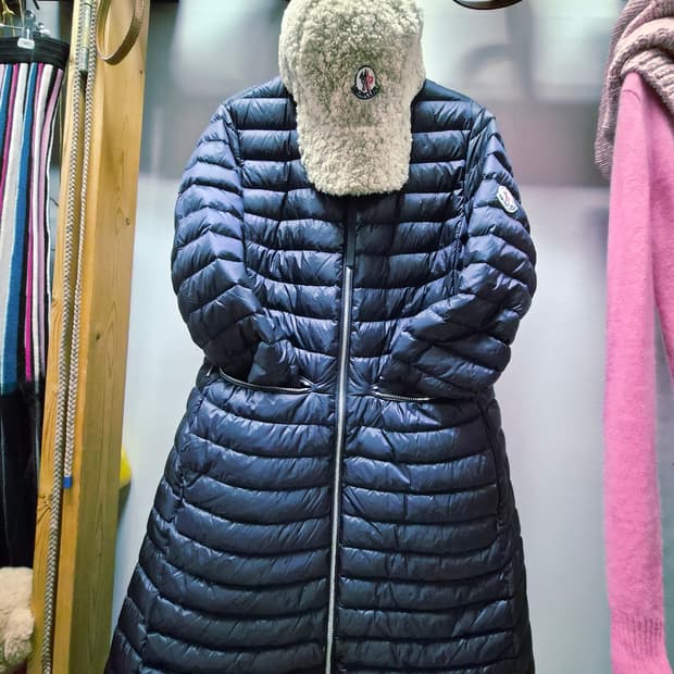 네이비 퀼팅 다운패딩