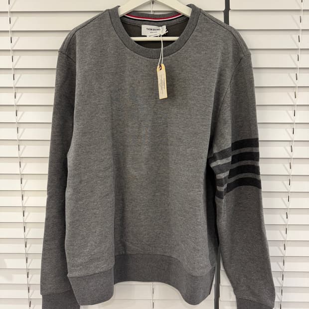 톰브라운 맨투맨 4사이드