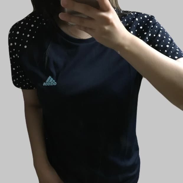 아디다스 네이비 도트 반팔