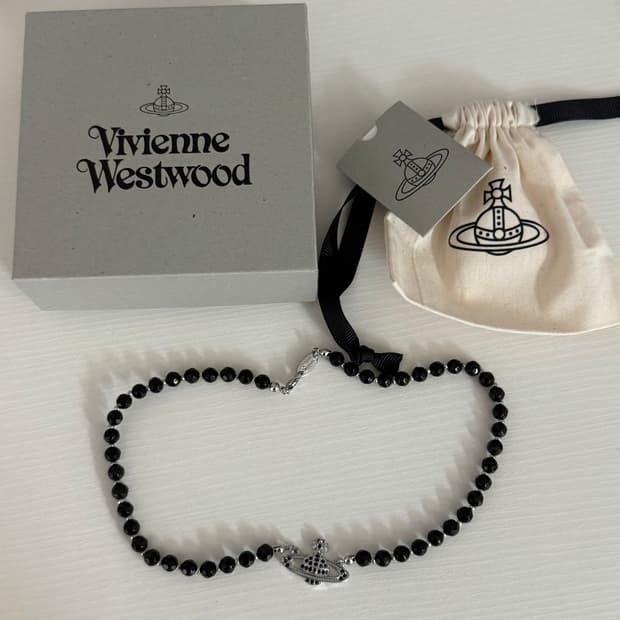 비비안웨스트우드 블랙펄 초커 목걸이